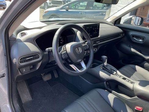 Used 2026 Honda HR-V EX-L image 6