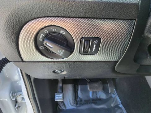Used 2020 Dodge Durango R/T w/ Technology Group RWD image 20