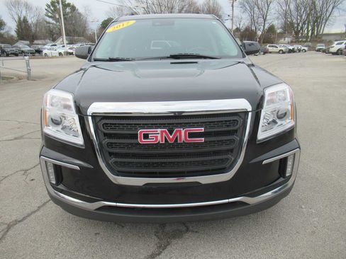 Used 2017 GMC Terrain SLE w/ Technology Package image 10