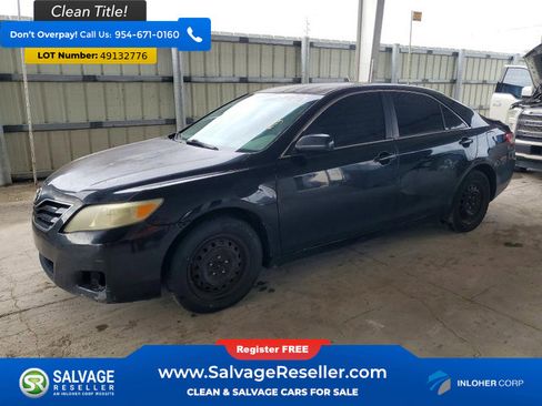 Used 2011 Toyota Camry image 1