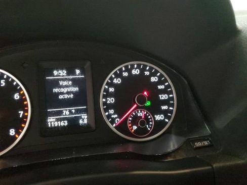 Used 2012 Volkswagen Tiguan S FWD image 16