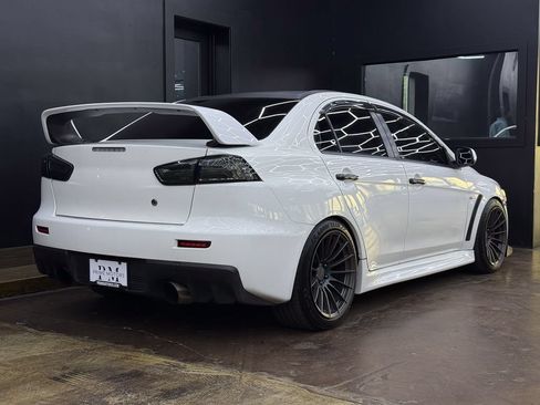 Used 2014 Mitsubishi Lancer Evolution GSR AWD/4WD image 10