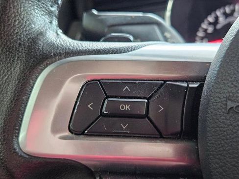 Used 2016 Ford Mustang Coupe image 12