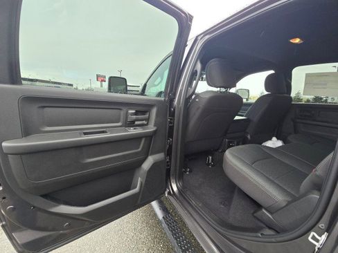 New 2026 RAM 3500 Tradesman AWD/4WD image 19
