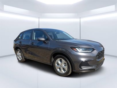 Used 2025 Honda HR-V LX