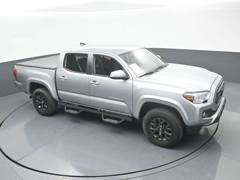 Used 2023 Toyota Tacoma SR5 RWD image 49
