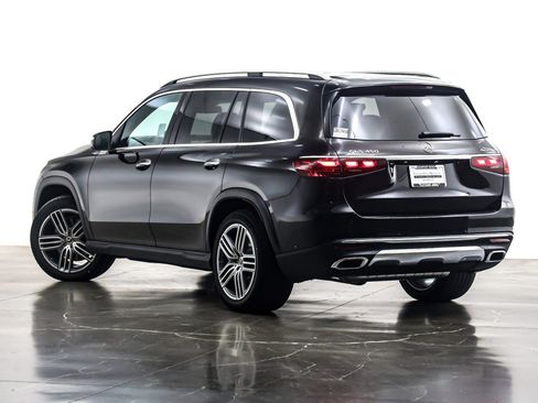 New 2026 Mercedes-Benz GLS 450 4MATIC image 12
