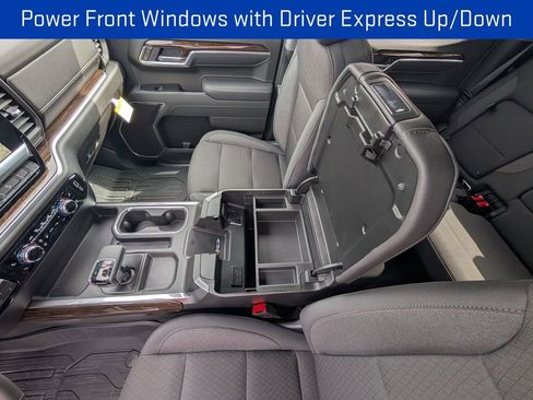 New 2026 GMC Sierra 1500 Elevation image 18