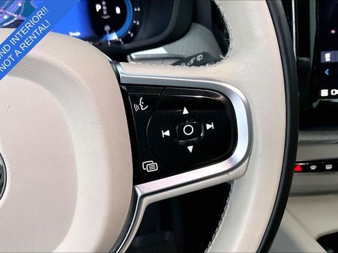 Certified 2024 Volvo XC60 B5 Plus w/ Protection Package Premier AWD/4WD image 27