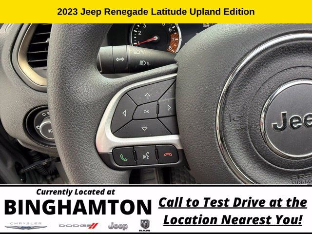 Used 2023 Jeep Renegade Latitude w/ Sun/Sound Group AWD/4WD image 17