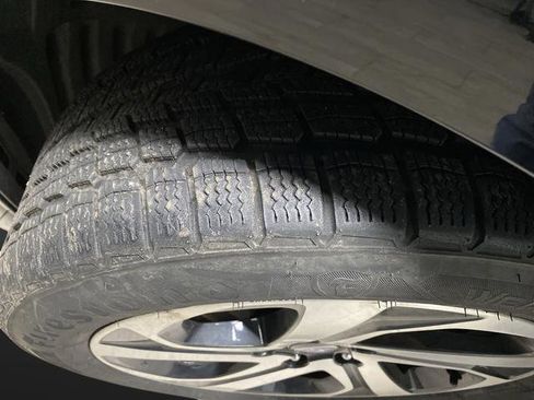 Used 2021 Subaru Legacy Limited image 34