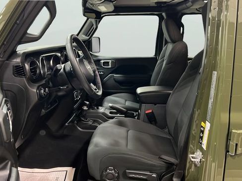 Used 2023 Jeep Wrangler Unlimited Sport AWD/4WD image 15