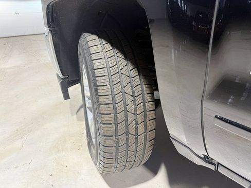 Used 2018 Chevrolet Silverado 1500 LT w/ All Star Edition image 2