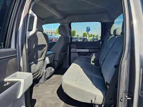 Used 2024 Ford F150 XLT w/ Tow/Haul Package image 19