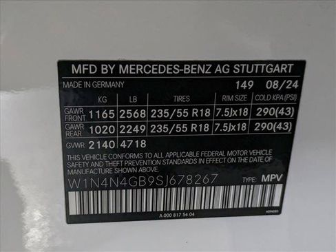 Used 2025 Mercedes-Benz GLA 250 image 28