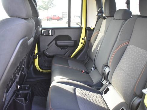 Used 2023 Jeep Gladiator Mojave w/ Trailer Tow Package image 16