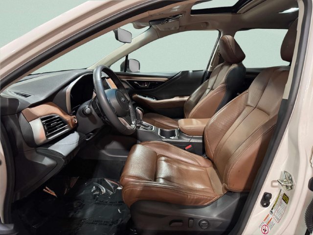 Used 2020 Subaru Outback Touring AWD/4WD image 25