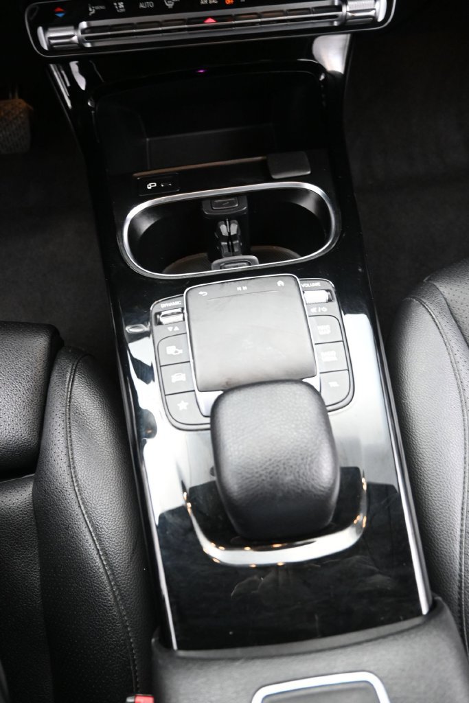 Used 2022 Mercedes-Benz A 220 4MATIC image 17