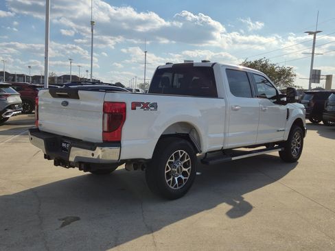 Used 2021 Ford F250 Lariat w/ Lariat Ultimate Package image 3