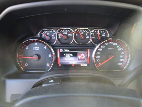 Used 2016 GMC Sierra 1500 SLE w/ SLE Value Package image 13