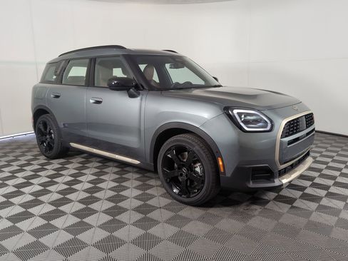 New 2025 MINI Cooper Countryman S image 5