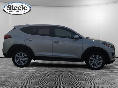 Used 2020 Hyundai Tucson SE w/ Cargo Package image 6