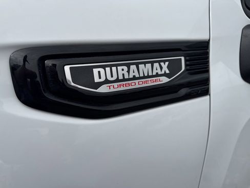 Used 2023 GMC Sierra 1500 Elevation image 15