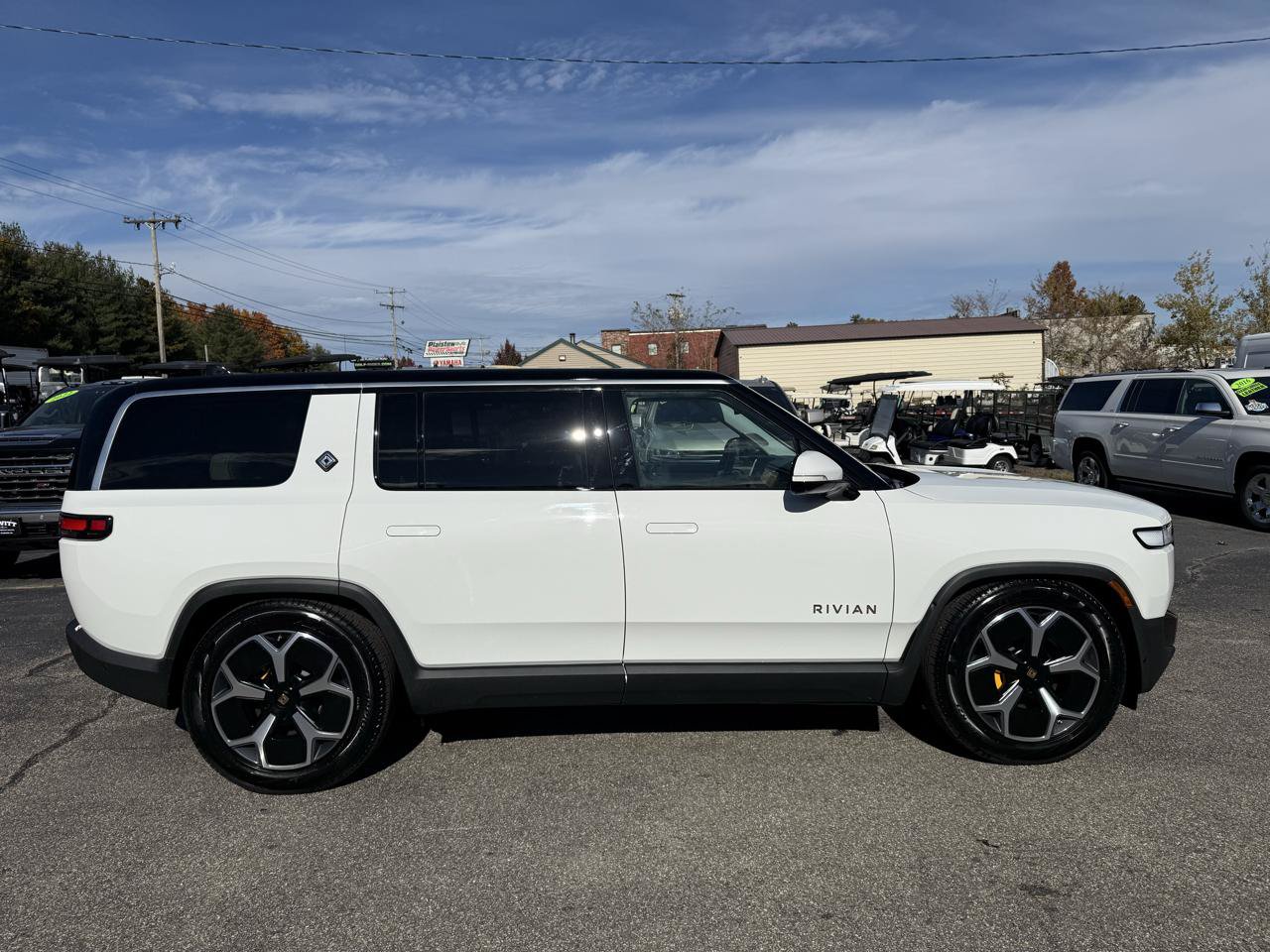 Used 2023 Rivian R1S Adventure Quad AWD/4WD image 15