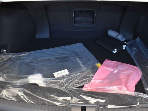 New 2025 Lexus ES 350 w/ Premium Package image 20