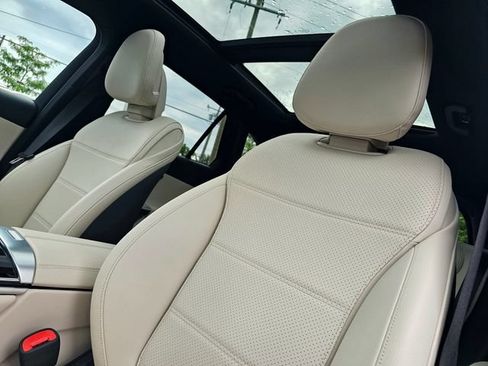 Certified 2025 Mercedes-Benz GLC 300 4MATIC image 22