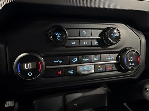 Used 2023 Ford Bronco Everglades AWD/4WD image 21