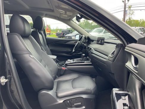 Used 2023 MAZDA CX-9 Touring Plus AWD/4WD image 19