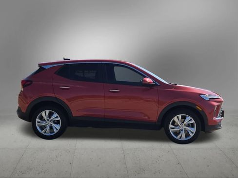 Used 2024 Buick Encore GX Preferred w/ Advanced Technology Package FWD image 7