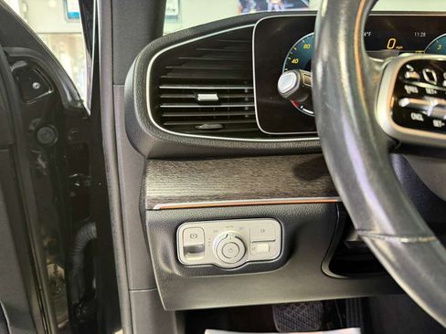 Used 2020 Mercedes-Benz GLE 350 4MATIC w/ Premium Package image 21