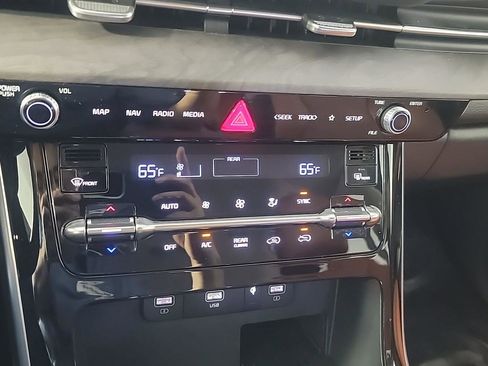 Used 2024 Kia Carnival SX FWD image 34