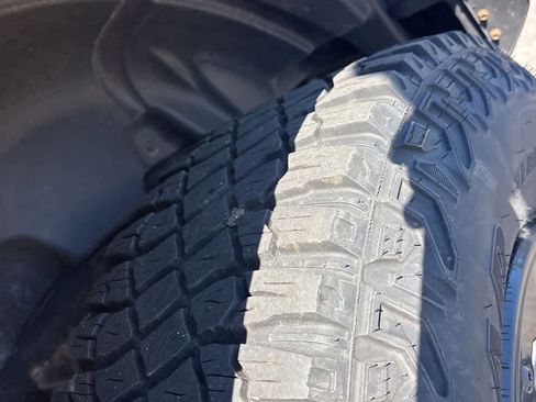 Used 2022 Ford Bronco Wildtrak image 31