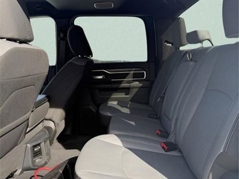 Used 2024 RAM 2500 Big Horn w/ Bed Utility Group image 23