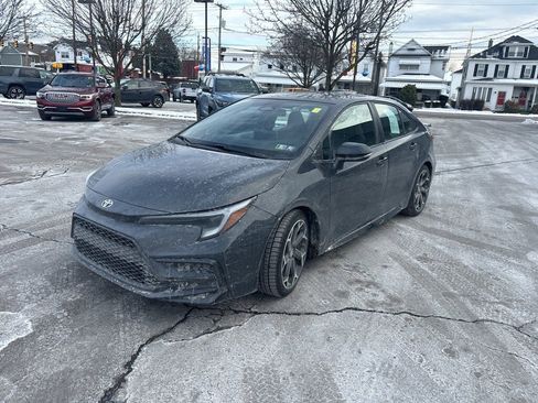 Used 2025 Toyota Corolla FX image 4