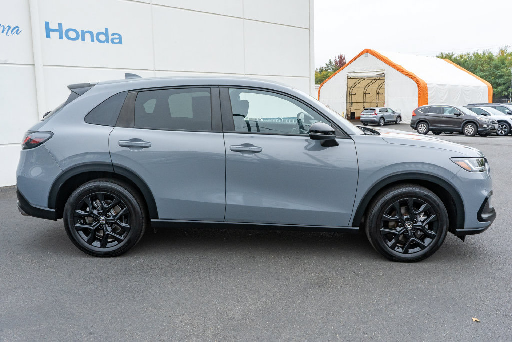 Certified 2024 Honda HR-V Sport image 16