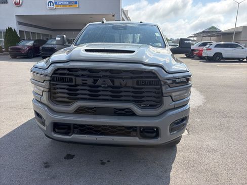 Used 2026 RAM 2500 Tradesman AWD/4WD image 2