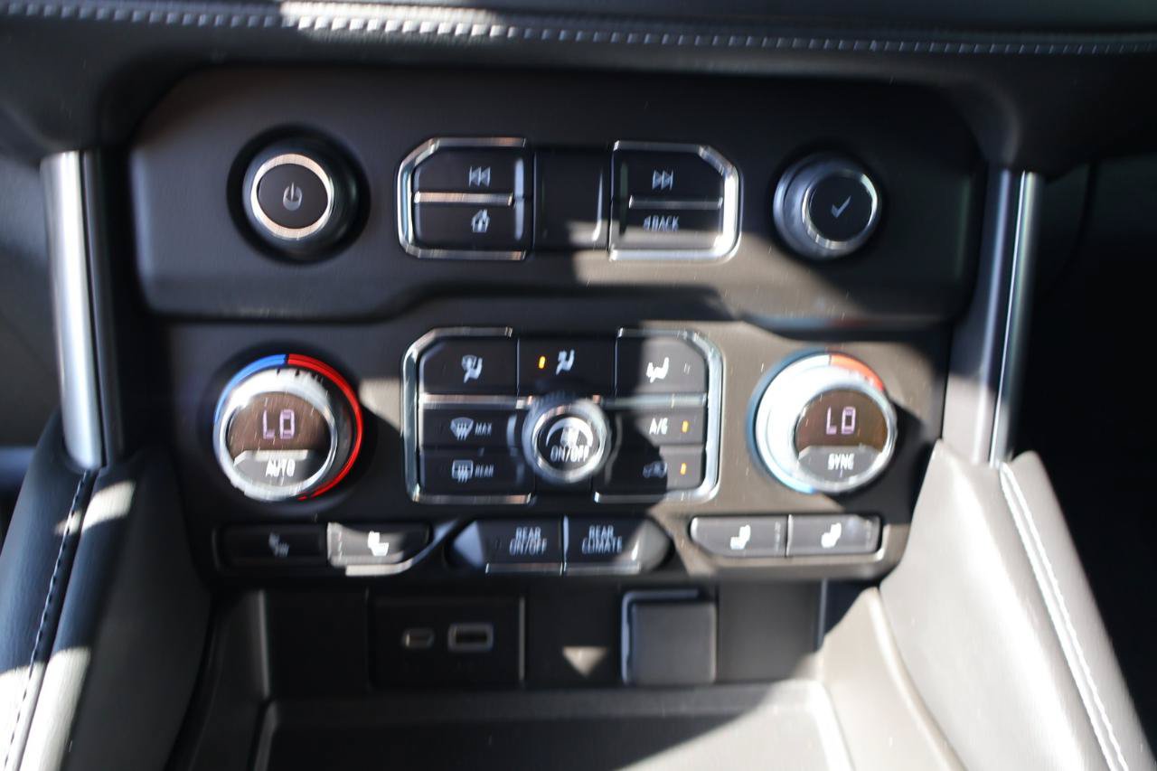 Used 2021 Chevrolet Tahoe LT RWD image 17