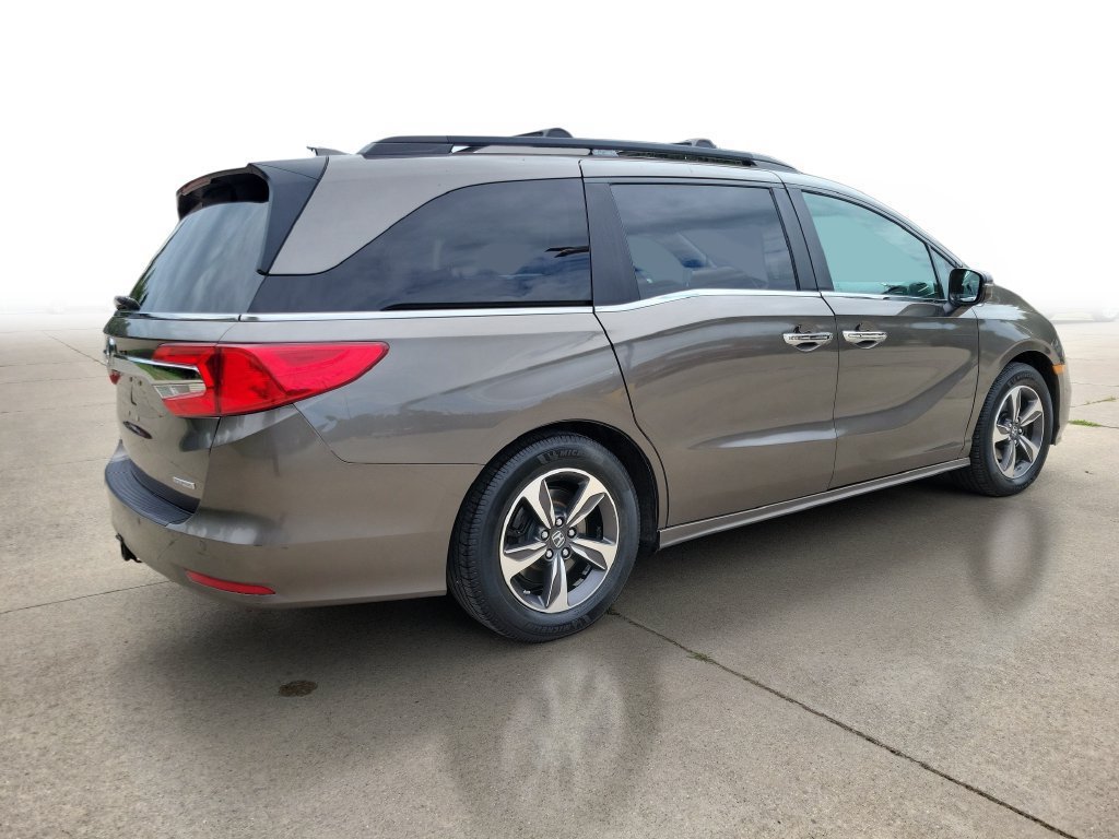 Used 2018 Honda Odyssey Touring image 4