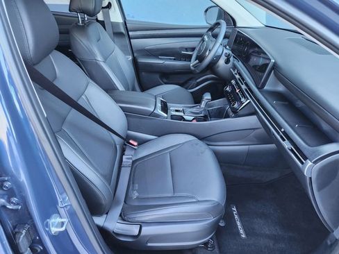 Certified 2025 Hyundai Tucson SEL image 18