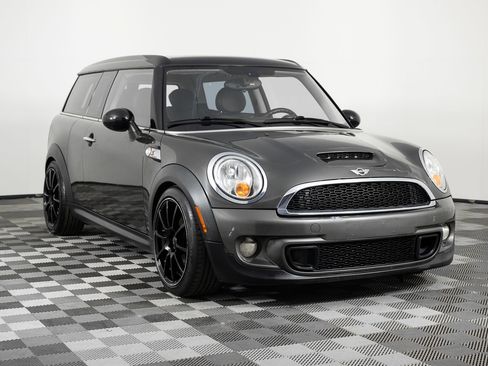 Used 2013 MINI Cooper Clubman S image 9