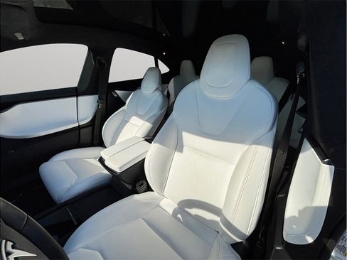 Used 2019 Tesla Model S Performance image 18