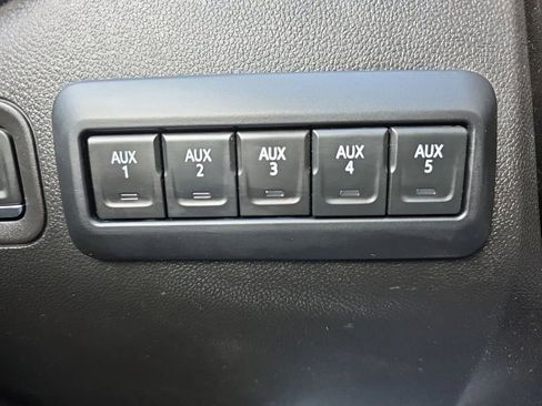 Used 2022 GMC Sierra 2500 Pro w/ Convenience Package image 29