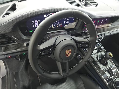 Certified 2025 Porsche 911 GT3 image 4