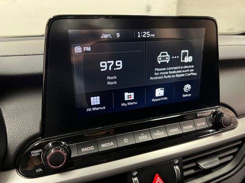 Used 2021 Kia Forte LXS image 19