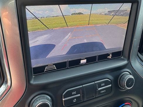 Used 2020 Chevrolet Silverado 1500 LT Trail Boss AWD/4WD image 20