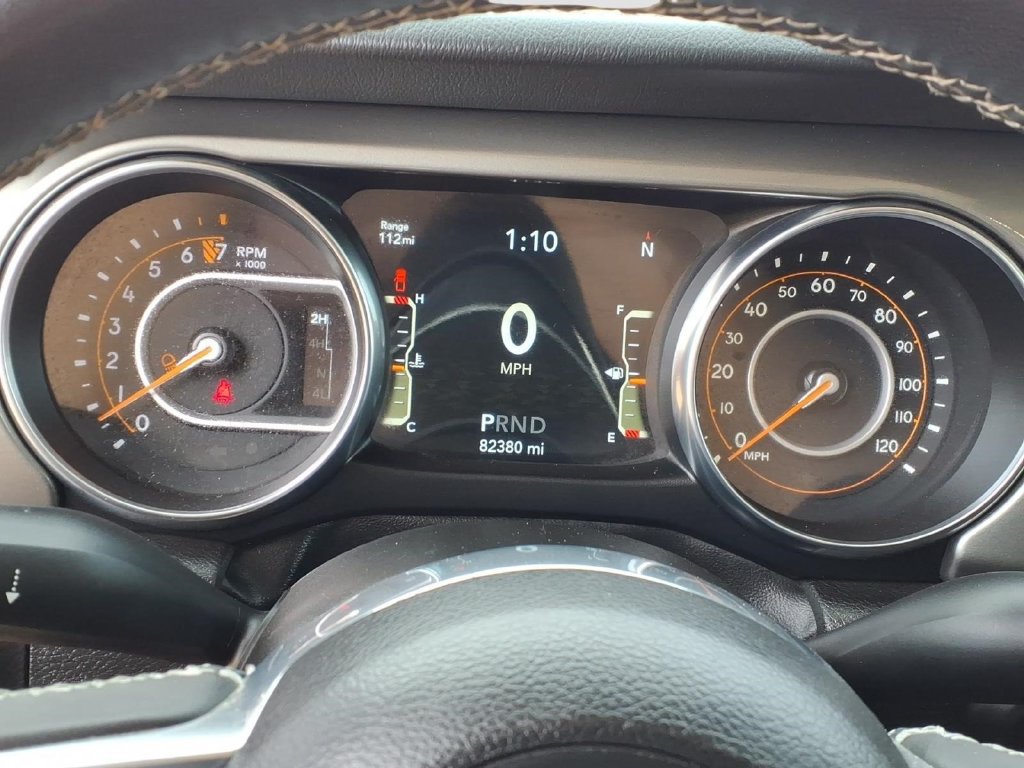 Used 2023 Jeep Gladiator Overland AWD/4WD image 12
